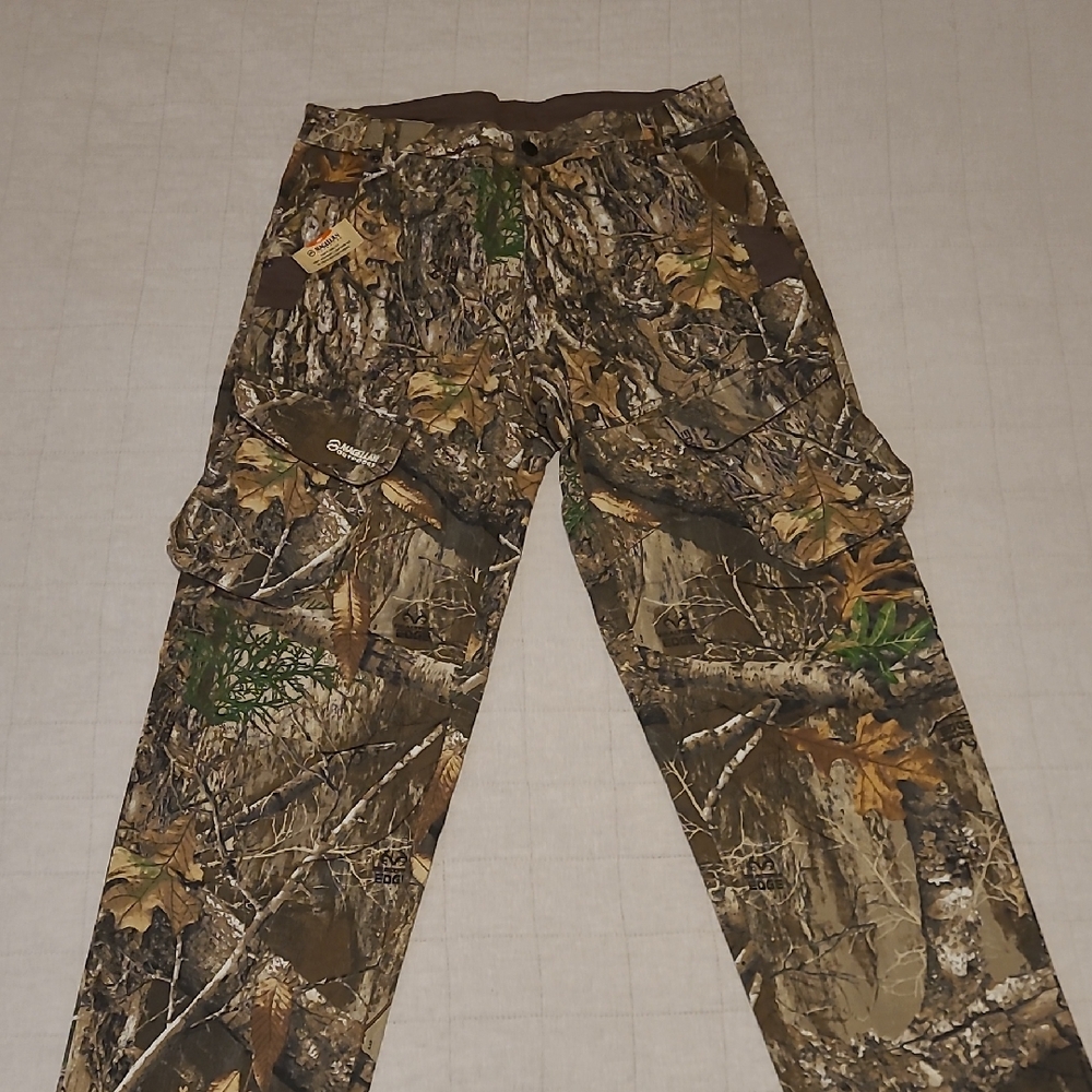 Mens MD NWT Magellan Hunting Pants